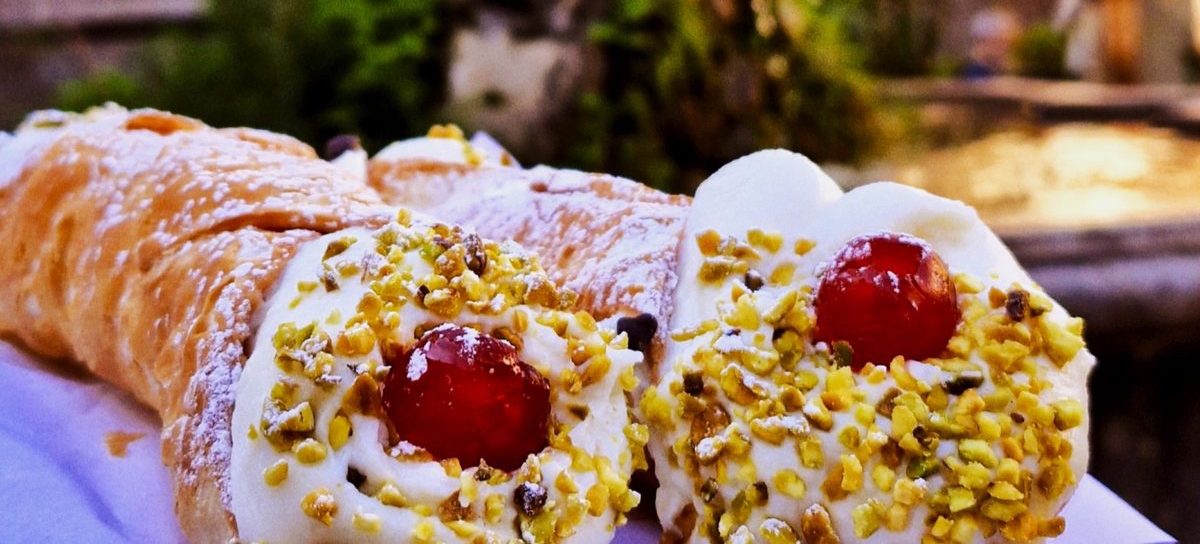 cannolo siciliano